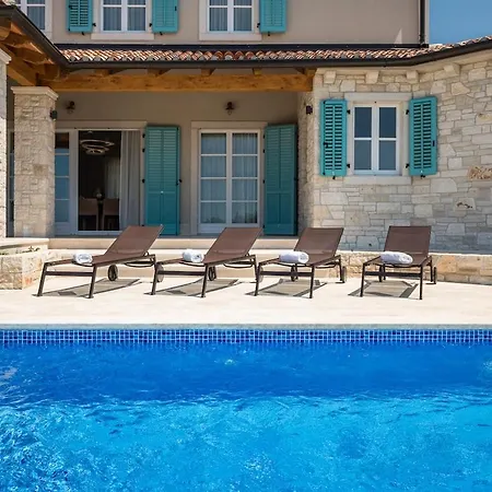 Julia - Luxury With Sea View * Višnjan