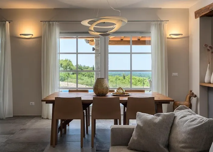 Julia - Luxury With Sea View Višnjan