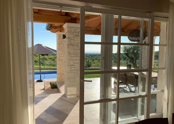 Julia - Luxury With Sea View Višnjan