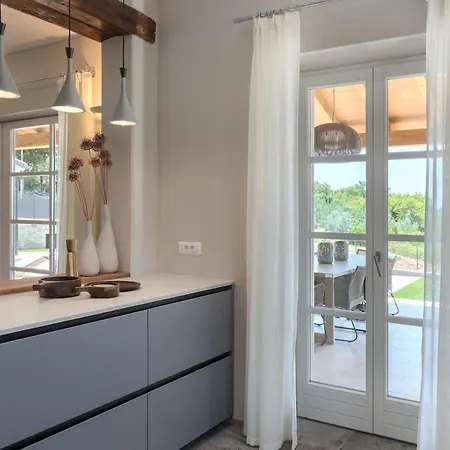 Villa Julia - Luxury With Sea View