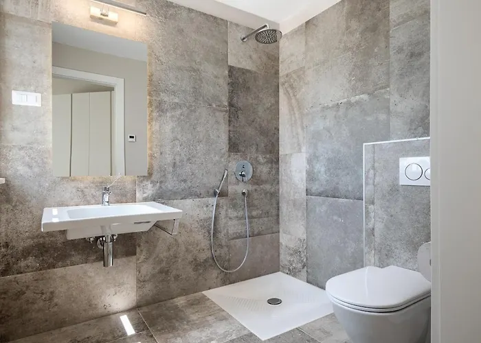 Villa Julia - Luxury With Sea View Visnjan