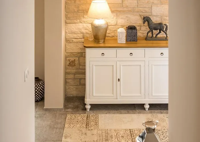 Julia - Luxury With Sea View Visnjan